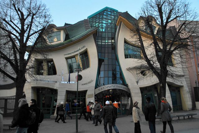 The_Crooked_House_of_Sopot,_Poland_(3173810231)