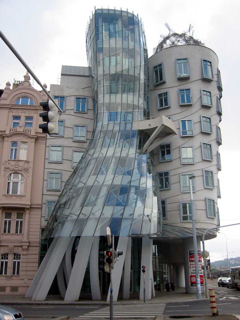 dancinghouse-768x1024